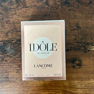 Lancôme Idôle Le Parfum & body cream in Elegant Cream Box